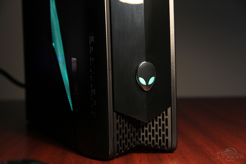 Alienware X51(ALWX51D-2828)