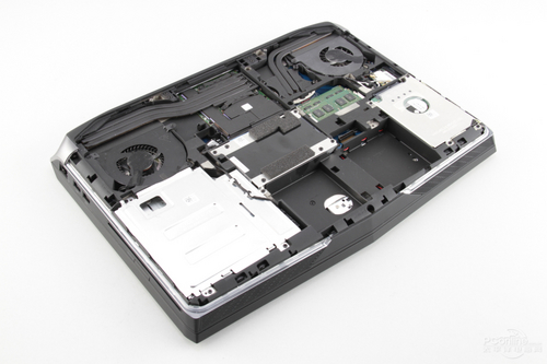 Alienware 17(ALW17D-1748)