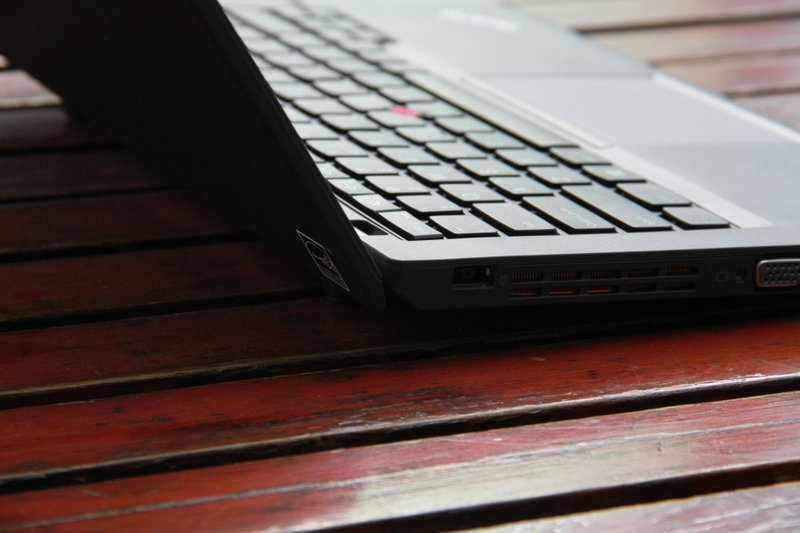 ThinkPad X240 20ALS00T00ͼ