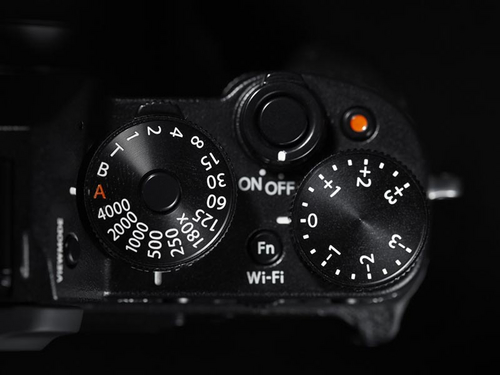 富士XT1套机(配定焦18mm镜头)
