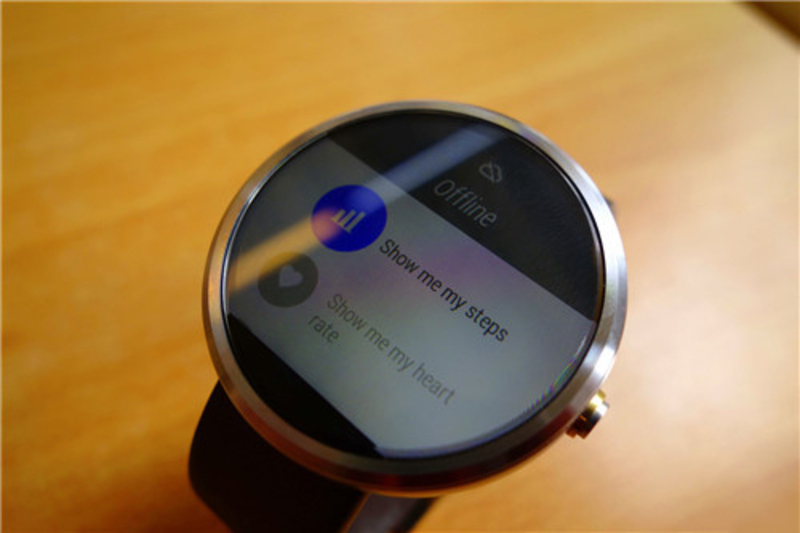 Moto 360ֱͼ