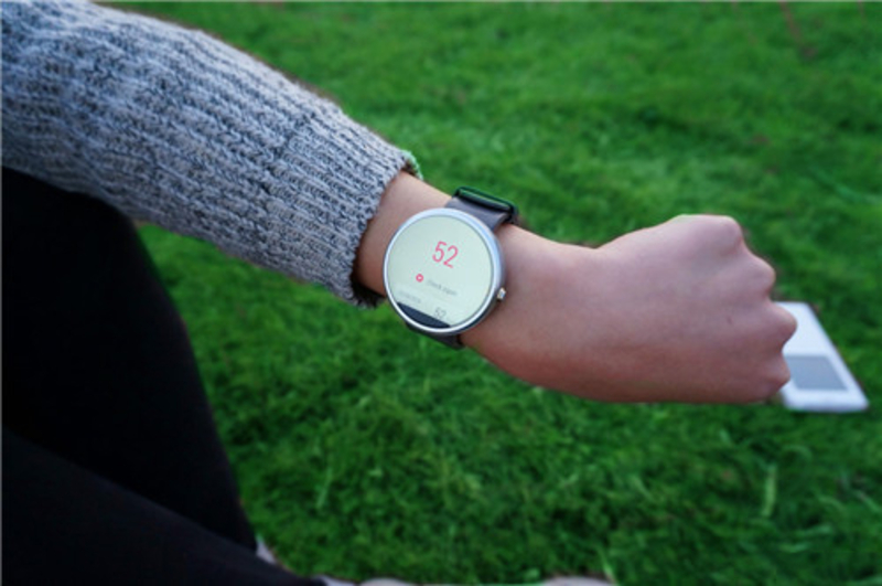 Moto 360ֱͼ