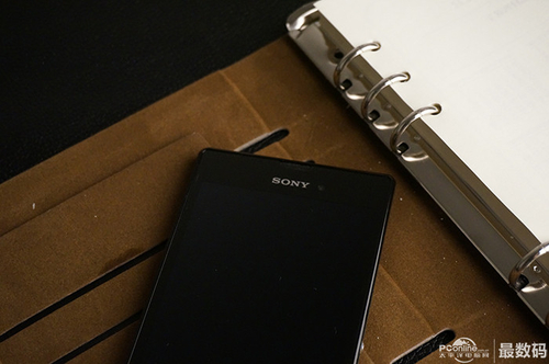 索尼Xperia T3