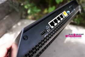 NETGEAR R8000