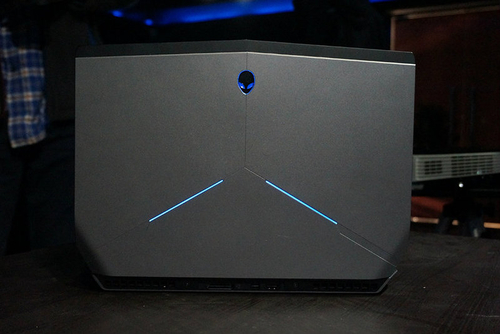 Alienware 13(ALW13ED-5828)