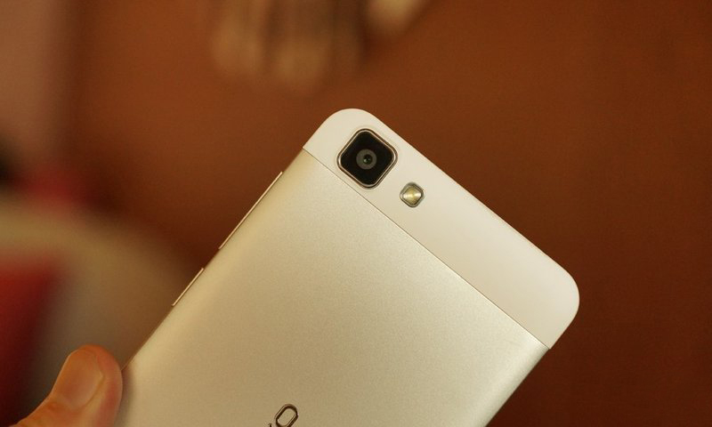 vivo Y27Lͼ