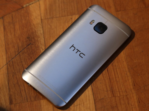 HTC M9e