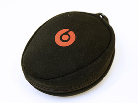 Beats Solo 2 Wireless