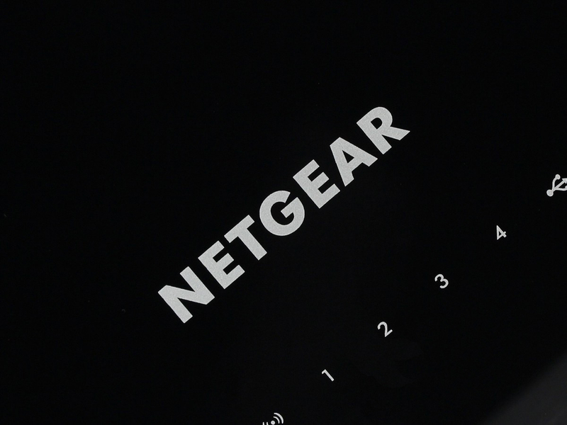 NETGEAR R6220ͼ