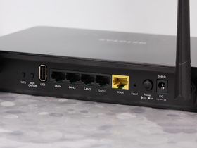 NETGEAR R6220