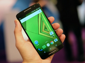 Moto X Play