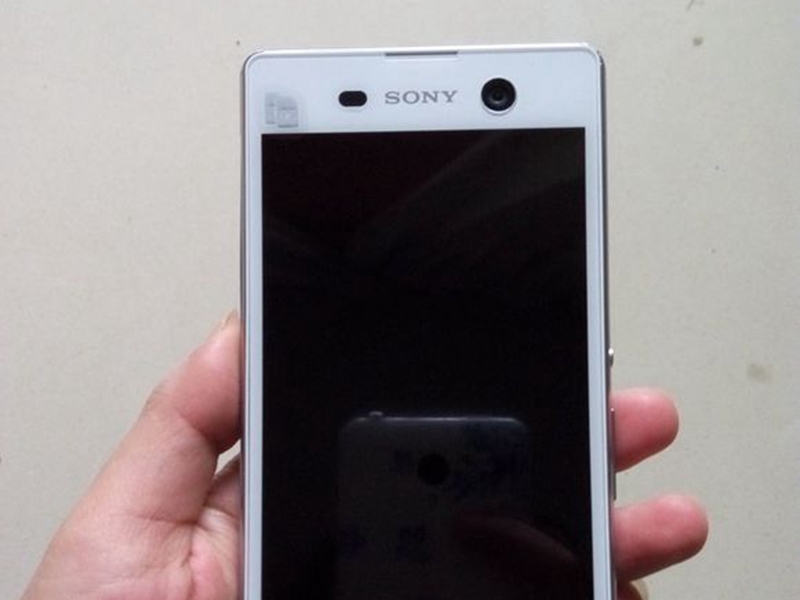 Xperia M5ͼ