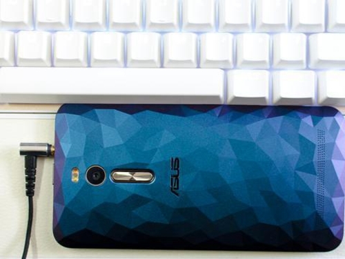 华硕ZenFone2晶钻版