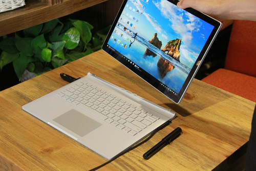 微软Surface Book 2(酷睿i7-8650U/16G/512GB/GTX1050)