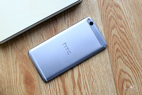 HTC X9