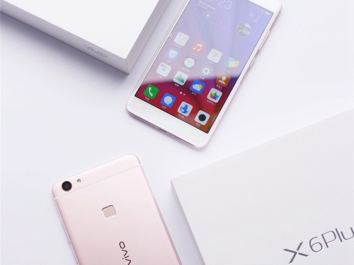 vivo X6s Plus