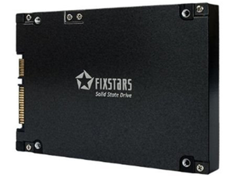 Fixstars SSD-13000M(13TB) 正面