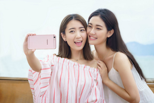 OPPO A59s