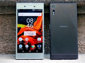 Xperia XZs