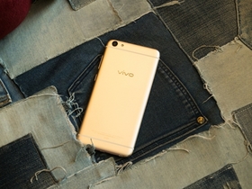 vivo Y55