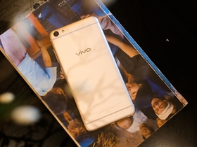 vivo Y55