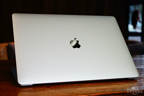 苹果MacBook Pro 15寸(MPTR2CH/A)