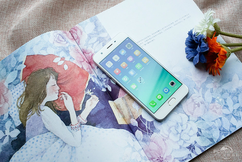 OPPO A57(旧)