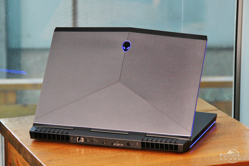 Alienware 15(ALW15C-D1738)ͼ