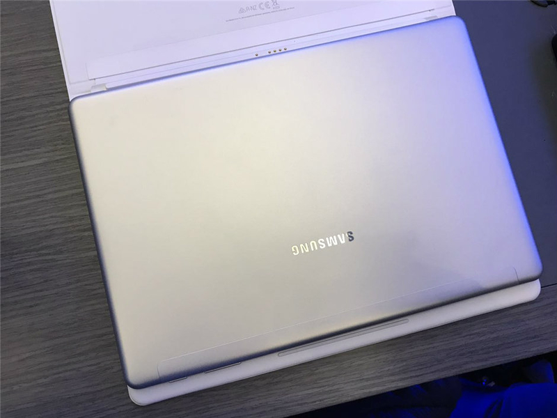 Galaxy Book()ͼ