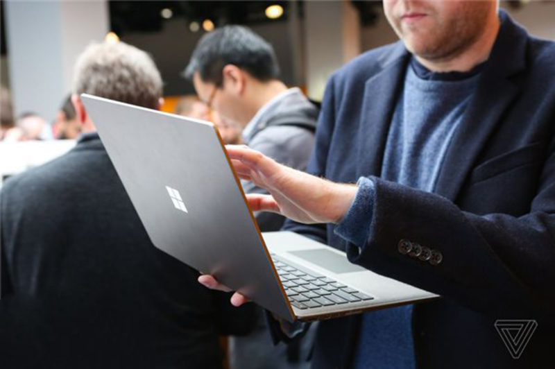 ΢Surface Laptop(i7/8GB/256GB)ͼ