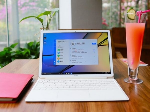 华为MateBook E(i5-7Y54/4GB/256GB)