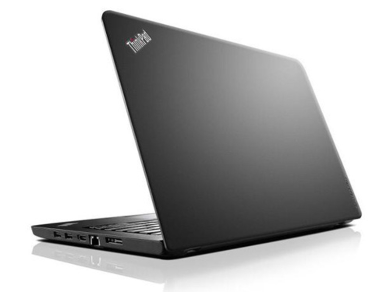 联想ThinkPad E565(00CD)背面斜视