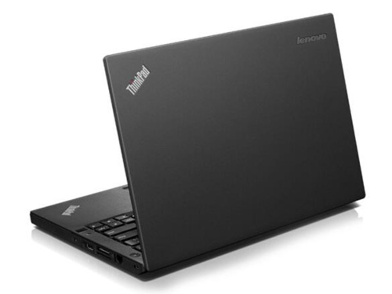 联想ThinkPad X270(i5-7200U/4GB/500GB/1920×1080)背面斜视