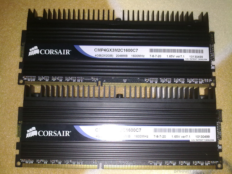 DDR3 1600 4Gװͼ