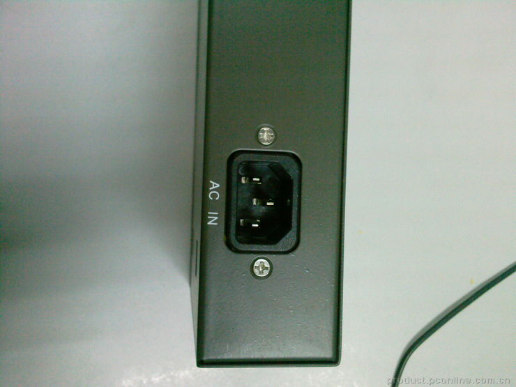 D-Link DES1024Rͼ