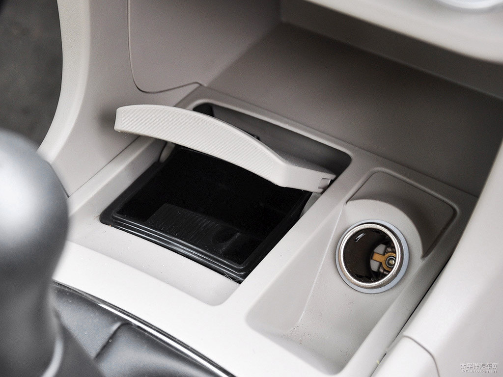 翼神內(nèi)飾圖片