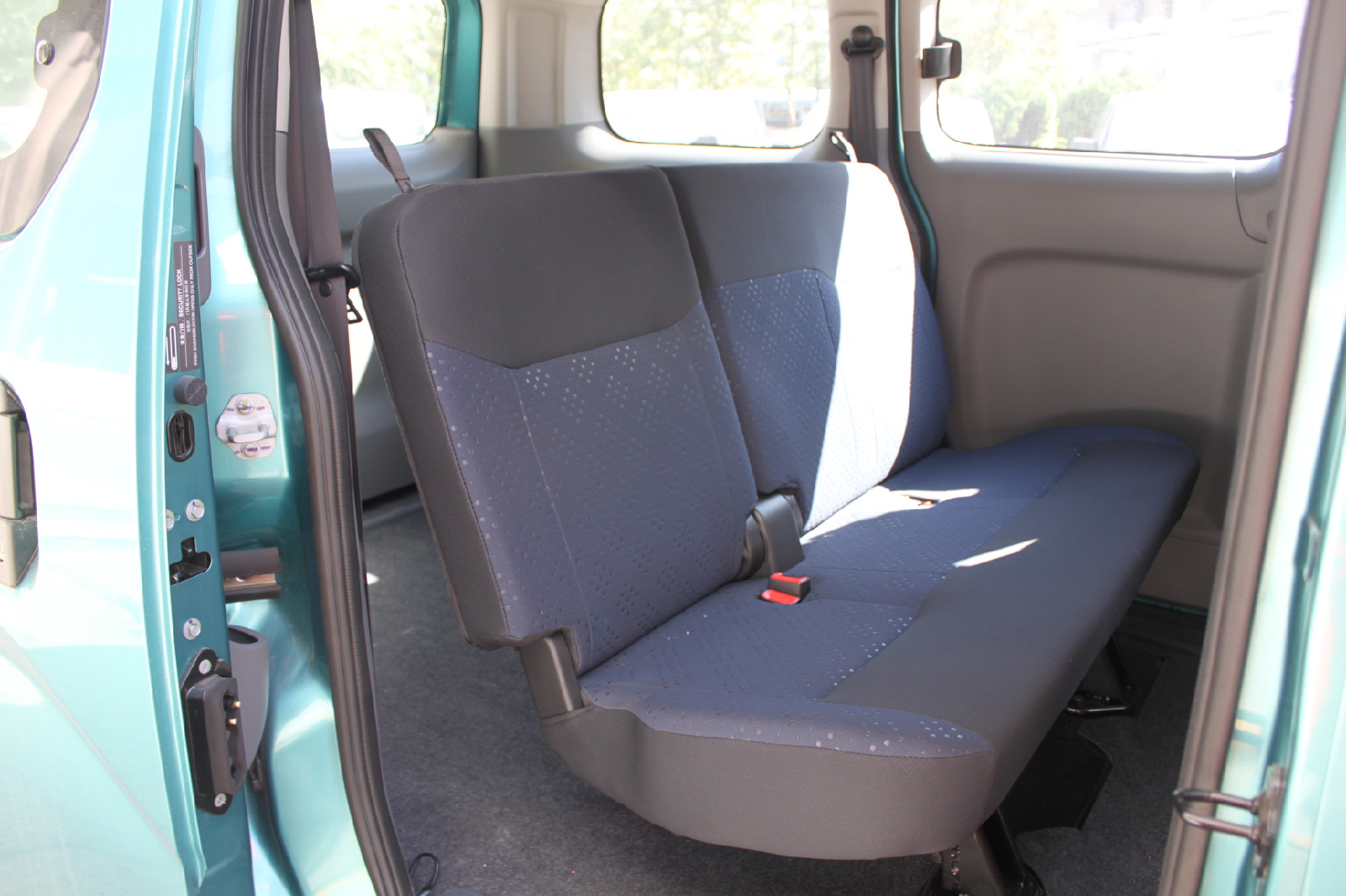 日產(chǎn)NV200內(nèi)飾高清大圖