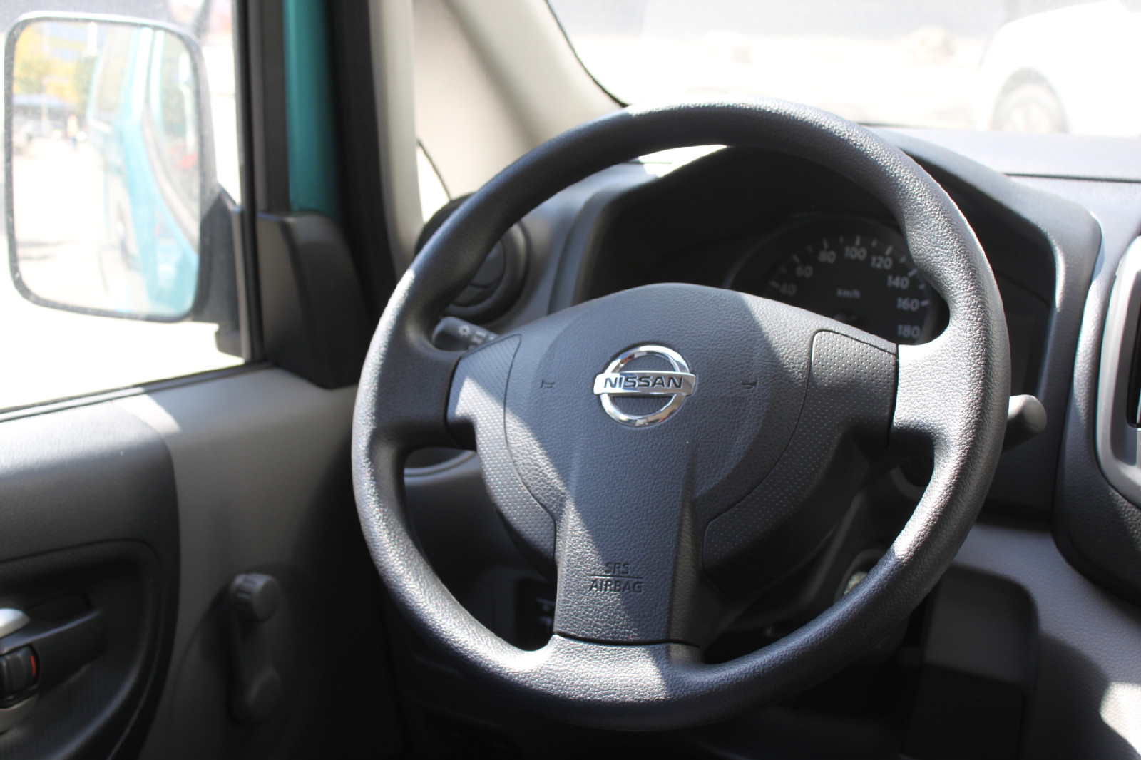 日產(chǎn)NV200內(nèi)飾高清大圖
