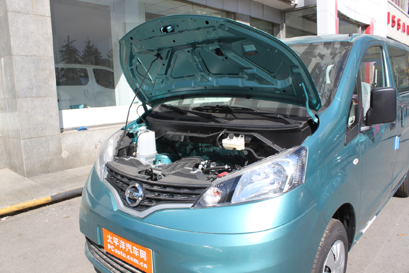 日產(chǎn)NV200細節(jié)高清大圖