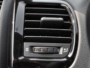 2011款 1.6L 自動(dòng)酷黑版 2011款 1.6L 自動(dòng)酷黑版