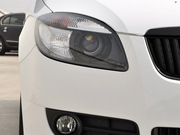 2011款 1.6L 自動酷黑版 2011款 1.6L 自動酷黑版