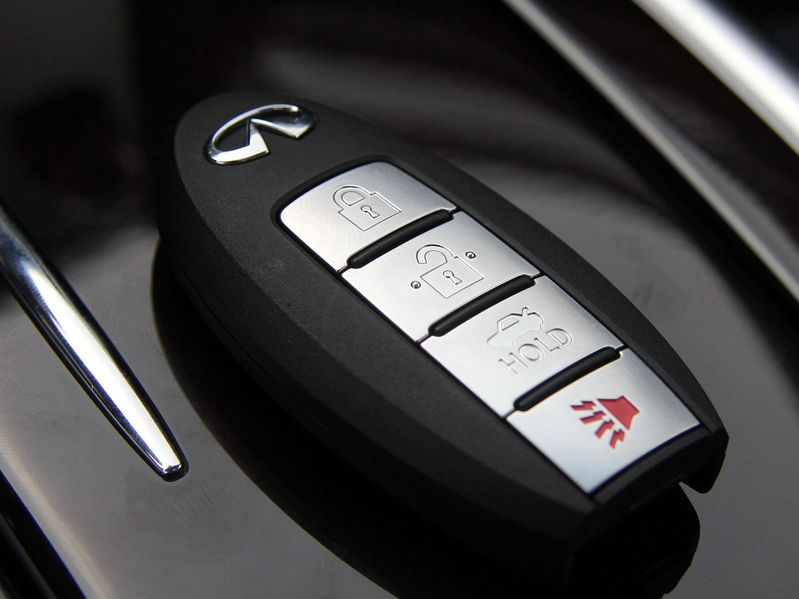 英菲尼迪M細(xì)節(jié)高清大圖