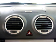 2011款 1.6L 手動品悠版 2011款 1.6L 手動品悠版