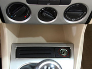 2011款 1.6L 手動品悠版 2011款 1.6L 手動品悠版