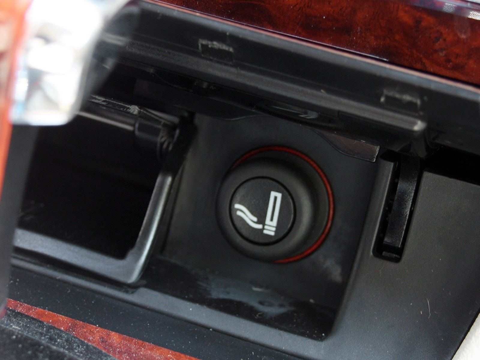 領(lǐng)馭內(nèi)飾高清大圖