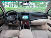 2010款 3.0L Royal Saloon 2010款 3.0L Royal Saloon