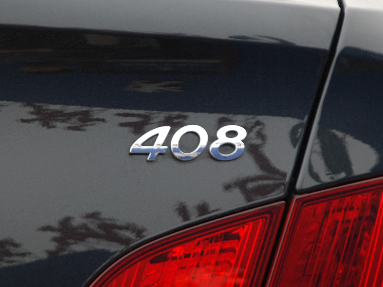 標(biāo)致408細(xì)節(jié)高清大圖