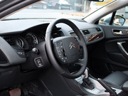 2010款 2.3L 尊雅型 2010款 2.3L 尊雅型