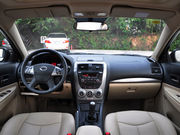 2011款 1.6L 手動尊貴型 2011款 1.6L 手動尊貴型