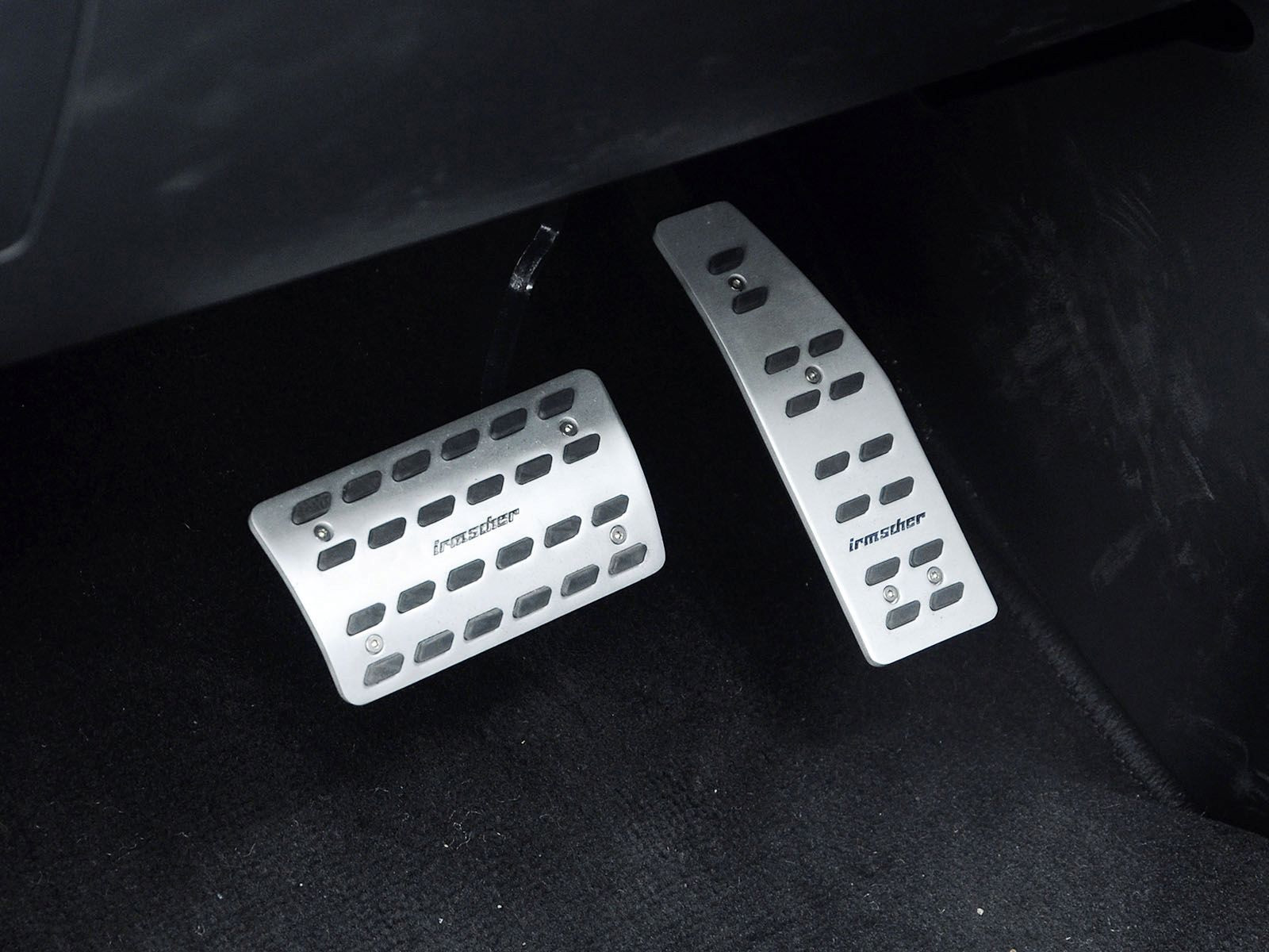 安德拉內(nèi)飾高清大圖